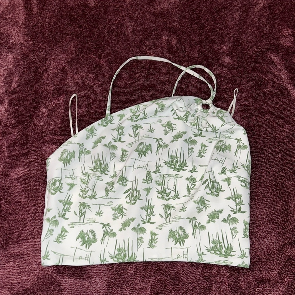 Abercrombie and fitch top